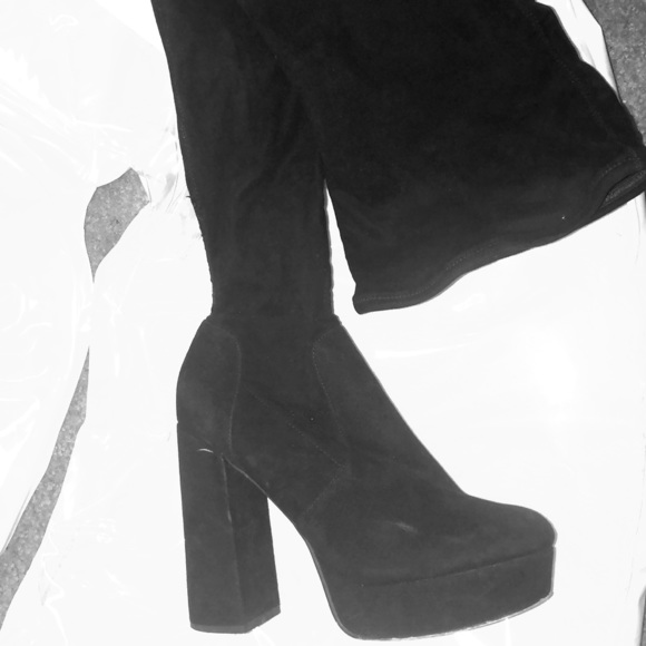 Maybellie Black Women ALDO over the knee boots